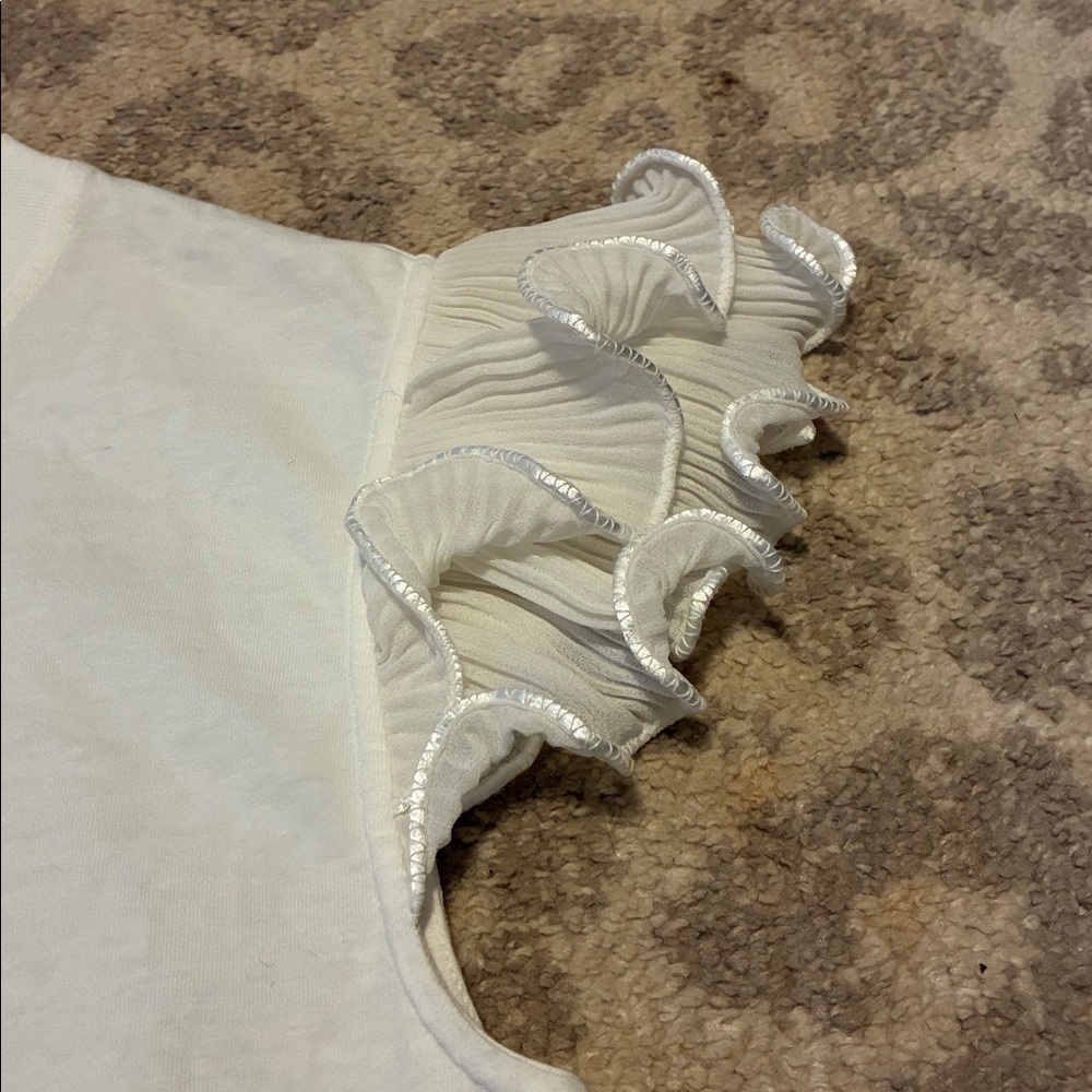 See By Chloe White Ruffle Sleeve Top Size Small - Picture 2 of 4